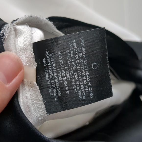 Tahari color block shell with neck detail, black and white, XS - Picture 5 of 5